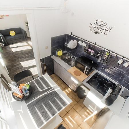 City Centre Hidden Gem! Apartment For Up To 3 People ブリュッセル エクステリア 写真