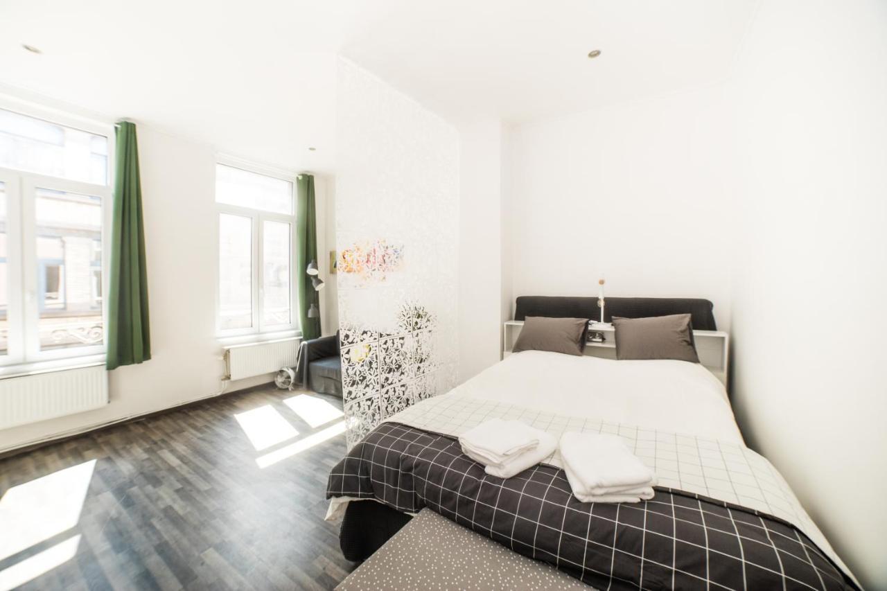 City Centre Hidden Gem! Apartment For Up To 3 People ブリュッセル エクステリア 写真