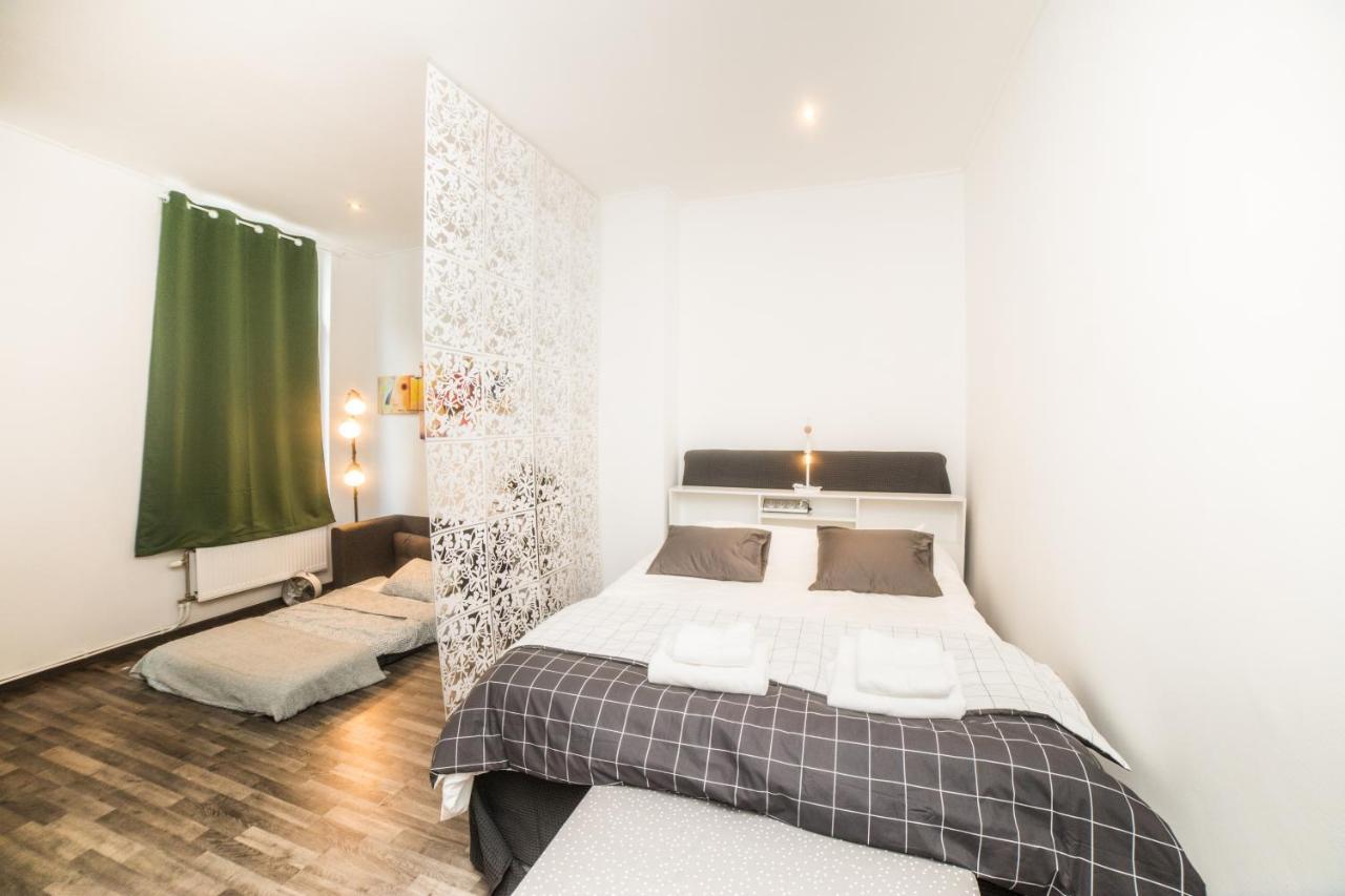 City Centre Hidden Gem! Apartment For Up To 3 People ブリュッセル エクステリア 写真