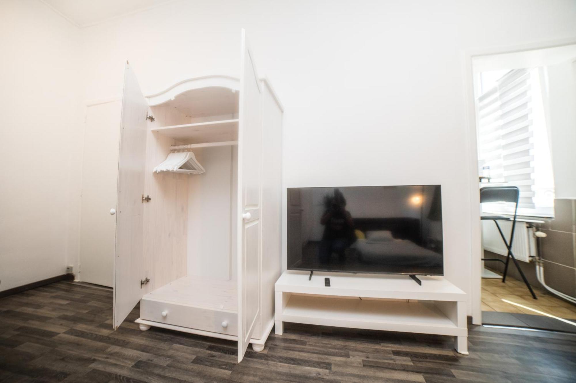 City Centre Hidden Gem! Apartment For Up To 3 People ブリュッセル エクステリア 写真